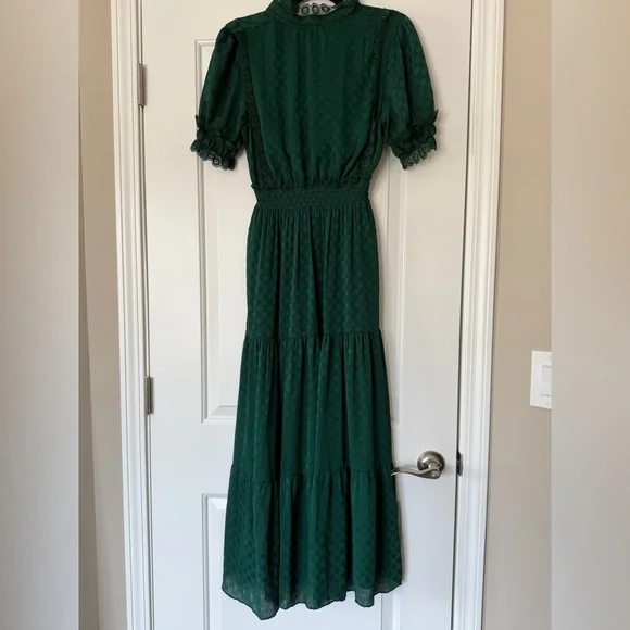 Max Studio emerald green tiered dress - Picture 9 of 12